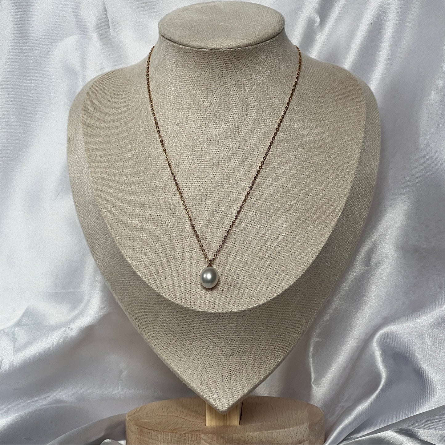 Golden Baroque Pearl