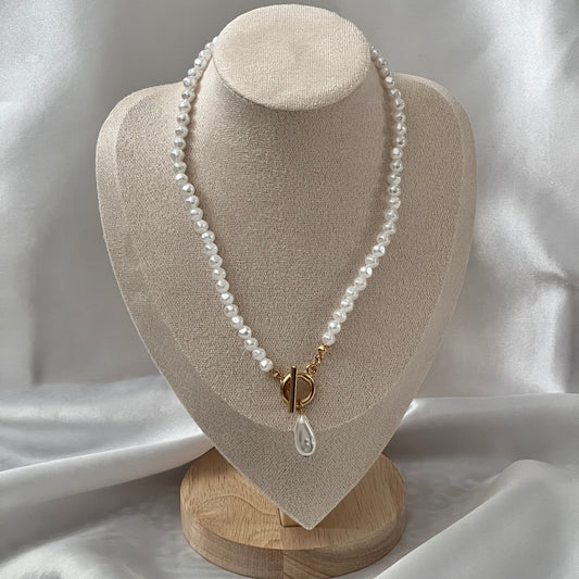 Golden Vintage Pearl